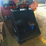 mini yükleyici kovası tadilat